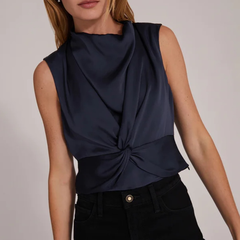 Favorite Daughter navy Constance blouse size L